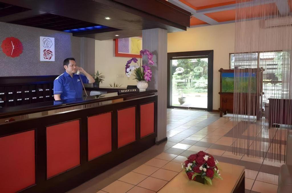 D'Arcici Hotel Plumpang ジャカルタ エクステリア 写真