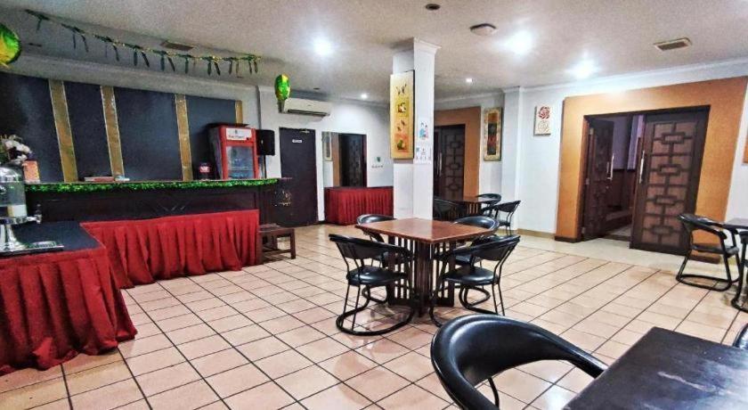 D'Arcici Hotel Plumpang ジャカルタ エクステリア 写真