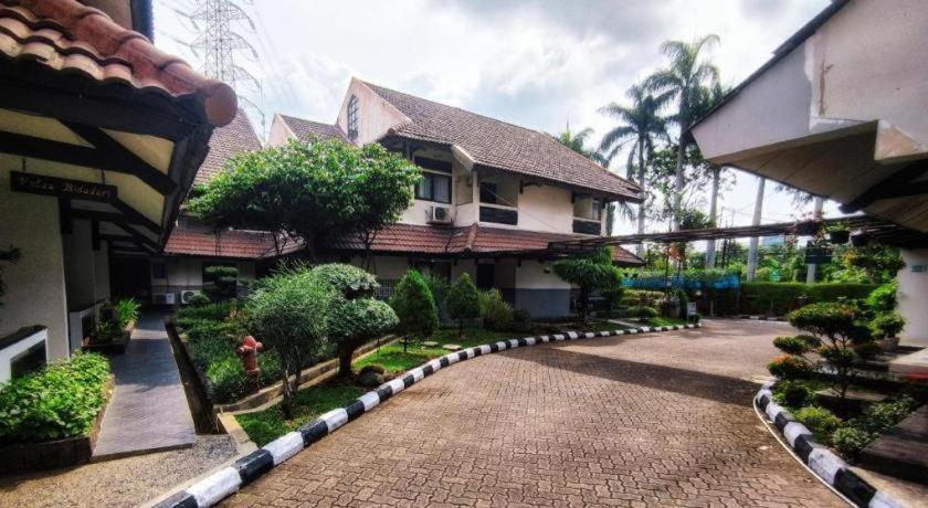 D'Arcici Hotel Plumpang ジャカルタ エクステリア 写真