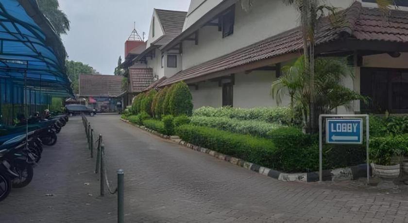 D'Arcici Hotel Plumpang ジャカルタ エクステリア 写真
