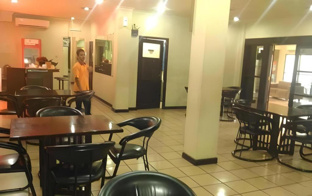 D'Arcici Hotel Plumpang ジャカルタ エクステリア 写真
