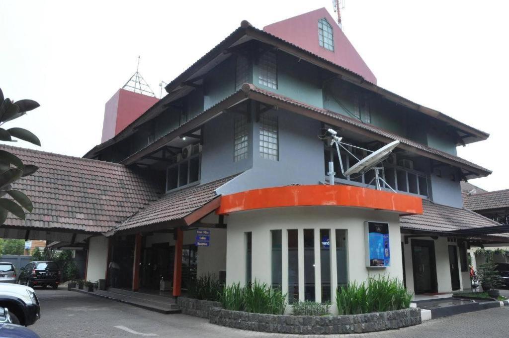 D'Arcici Hotel Plumpang ジャカルタ エクステリア 写真