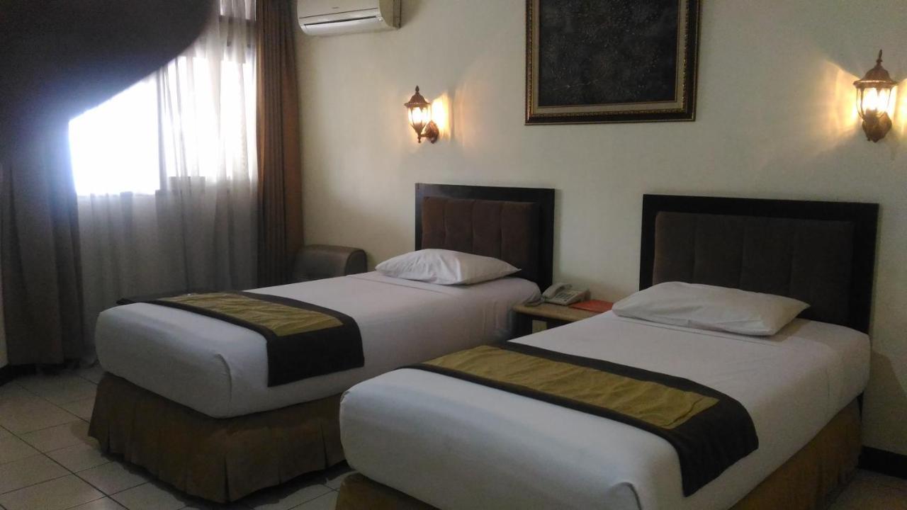 D'Arcici Hotel Plumpang ジャカルタ エクステリア 写真
