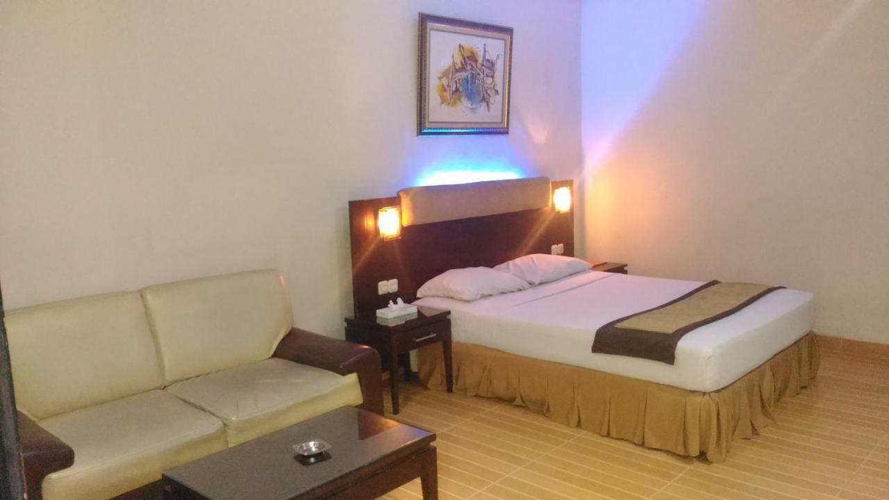 D'Arcici Hotel Plumpang ジャカルタ エクステリア 写真